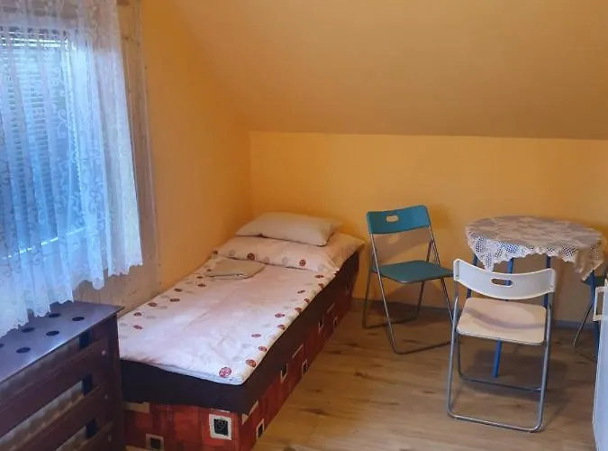 V Rodinném Domě Venkovský dům