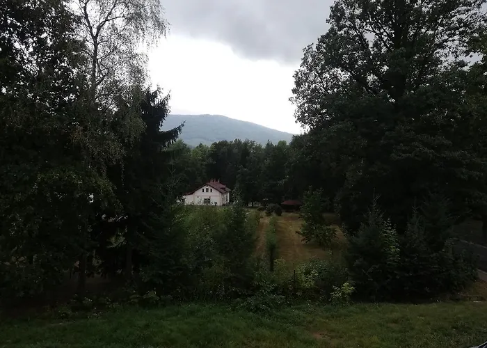 V Rodinném Domě Venkovský dům *